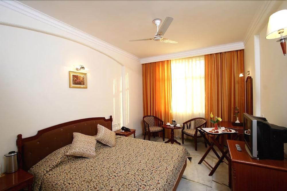Hotel Grand President à Delhi  Extérieur photo