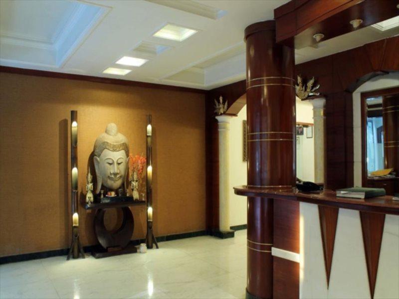 Hotel Grand President à Delhi  Extérieur photo