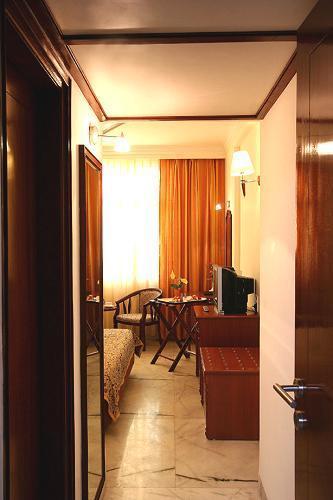 Hotel Grand President à Delhi  Chambre photo